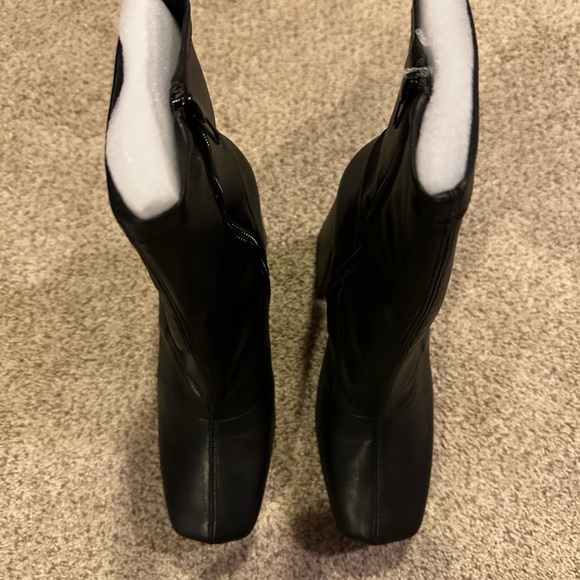 Wild Pair women’s Black Boot Size 9m - Picture 1 of 7